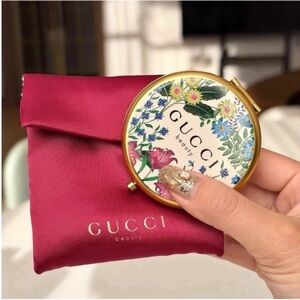 Gucci Beauty Floral Mirror with Red Pouch